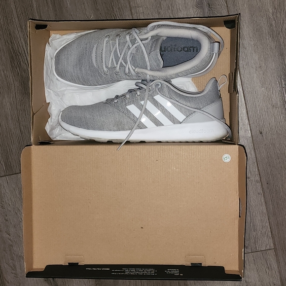 Addidas Women's Cloudfoam QT Racer 2.0 Running Shoes Sneakers Size 9 - Picture 3 of 7